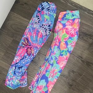 Set of cropped Lilly Pulitzer patterned leggings